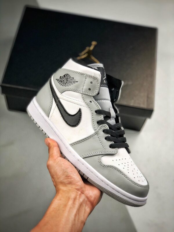 RÉPLICA AIR JORDAN 1 MID 'SMOKE GREY' - Imagen 3