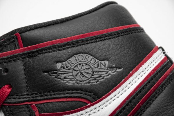 RÉPLICA AIR JORDAN 1 RETRO HIGH OG 'BLOODLINE' - Imagen 5