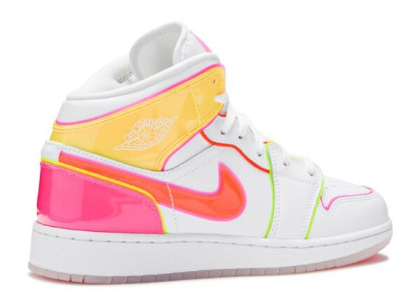 RÉPLICA AIR JORDAN 1 MID SE GS 'EDGE GLOW' - Imagen 3