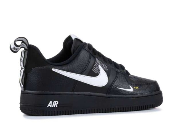 RÉPLICA NIKE AIR FORCE 1 07 LV8 UTILITY NEGRO - Imagen 3
