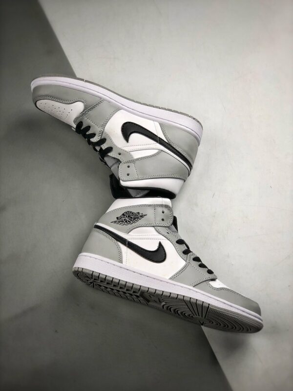 RÉPLICA AIR JORDAN 1 MID 'SMOKE GREY' - Imagen 7