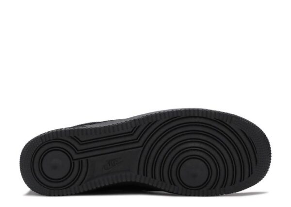 RÉPLICA AIR FORCE 1 '07 'TRIPLE BLACK' - Imagen 4