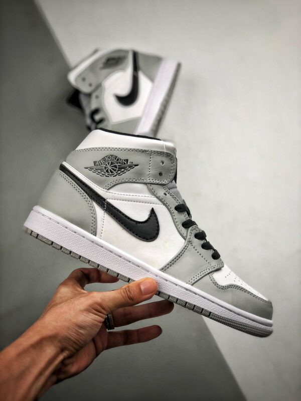 RÉPLICA AIR JORDAN 1 MID 'SMOKE GREY' - Imagen 5
