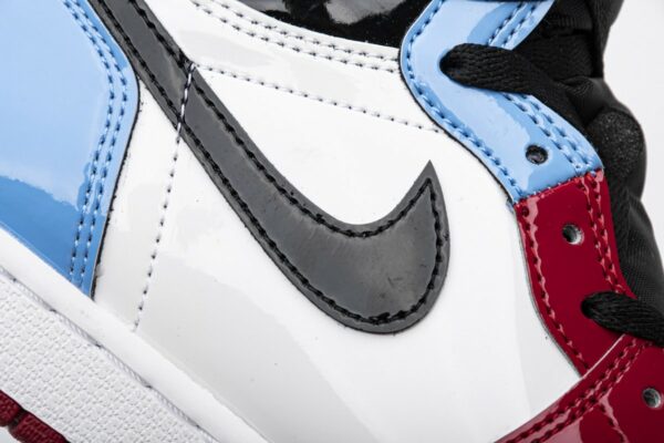 RÉPLICA AIR JORDAN 1 RETRO HIGH OG 'FEARLESS' - Imagen 4
