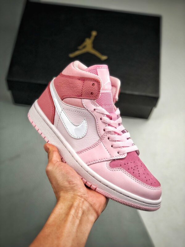 RÉPLICA AIR JORDAN 1 MID 'DIGITAL PINK' - Imagen 4