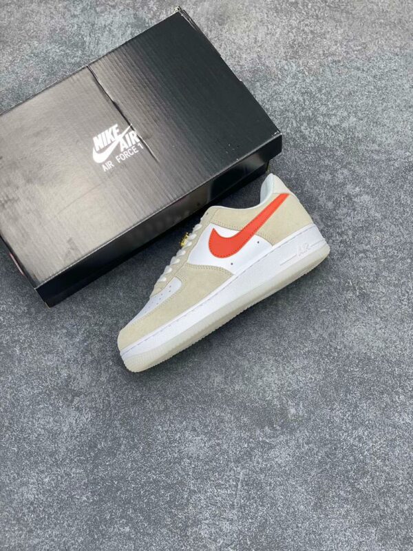 RÉPLICA NIKE AIR FORCE 1 '07 'FIRST USE' - Imagen 4