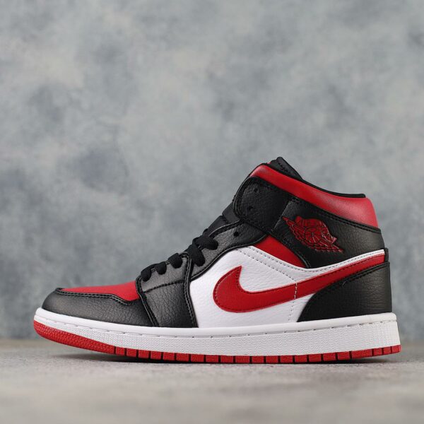RÉPLICA AIR JORDAN 1 MID 'BLACK FIRE RED' - Imagen 3