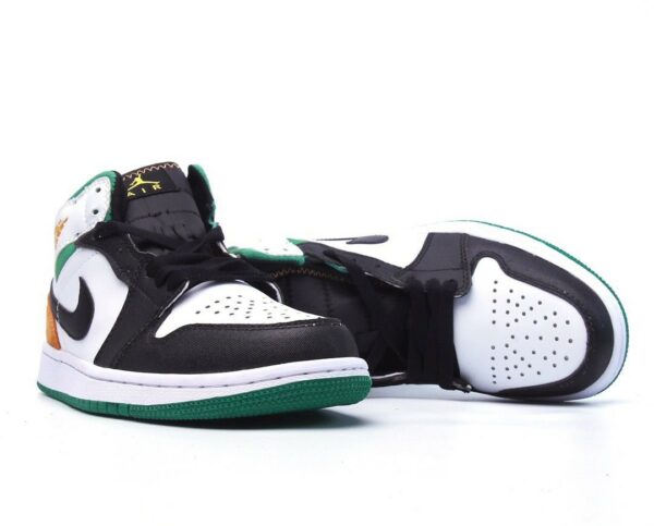 RÉPLICA AIR JORDAN 1 MID SE WHITE LASER ORANGE LUCKY GREEN - Imagen 3