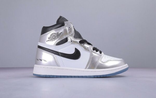 RÉPLICA AIR JORDAN 1 RETRO HIGH 'PASS THE TORCH' - Imagen 6