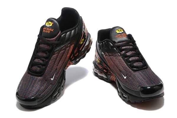RÉPLICA AIR MAX PLUS 3 'BLACK ORANGE' - Imagen 5