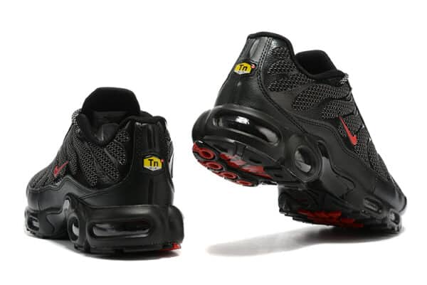 RÉPLICA AIR MAX PLUS 'BLACK RED' - Imagen 4