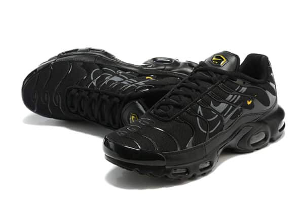 RÉPLICA AIR MAX PLUS BLACK 'SMOKE GREY' - Imagen 4