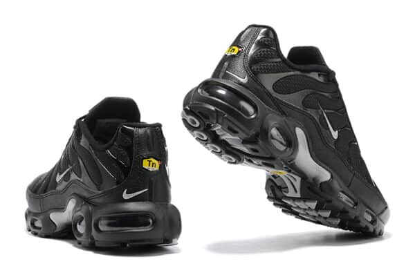 RÉPLICA AIR MAX PLUS 'GREY BLACK' - Imagen 4