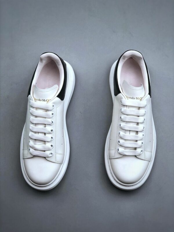 RÉPLICA ALEXANDER MCQUEEN BLANCAS Y NEGRAS - Imagen 6