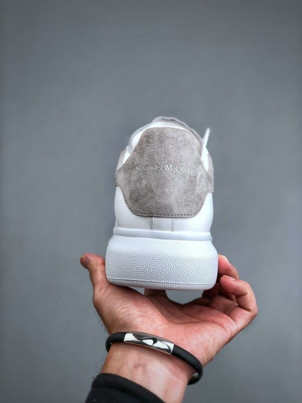 RÉPLICA ALEXANDER MCQUEEN GRISES TERCIOPELO - Imagen 3