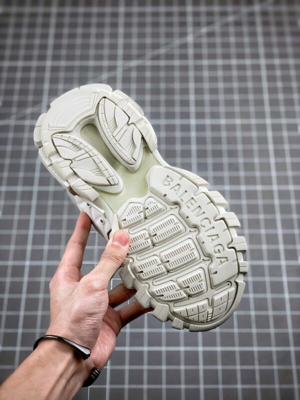 REPLICA BALENCIAGA TRACK 'BEIGE' - Imagen 4