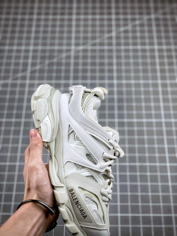 REPLICA BALENCIAGA TRACK 'BEIGE' - Imagen 2