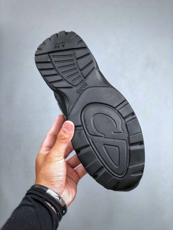 RÉPLICA DIOR B30 'BLACK' - Imagen 6