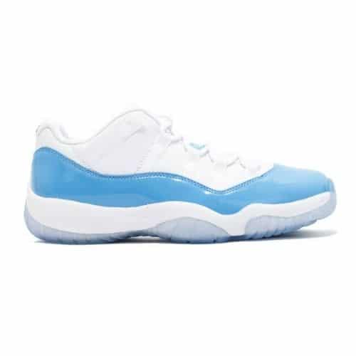 RÉPLICA AIR JORDAN 11 RETRO LOW 'UNC'