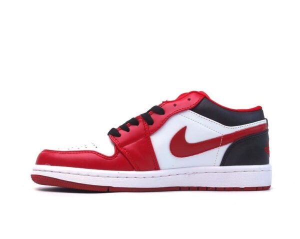 RÉPLICA JORDAN 1 LOW BULLS - Imagen 6