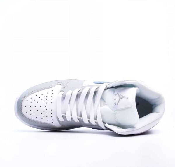 RÉPLICA JORDAN 1 MID WOLF GREY - Imagen 5