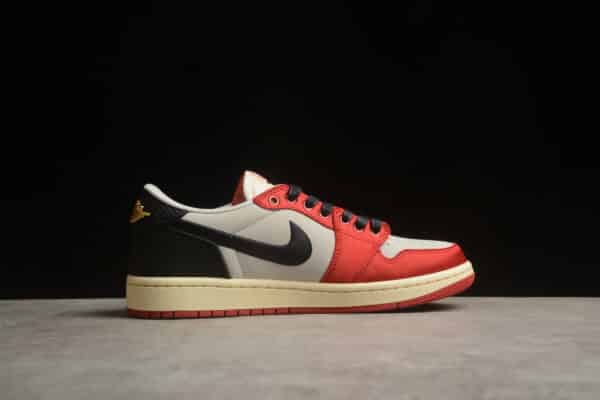 RÉPLICA JORDAN 1 RETRO LOW 'TROPHY ROOM AWAY' - Imagen 6