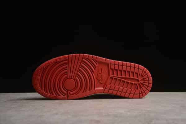 RÉPLICA JORDAN 1 RETRO LOW 'TROPHY ROOM AWAY' - Imagen 4