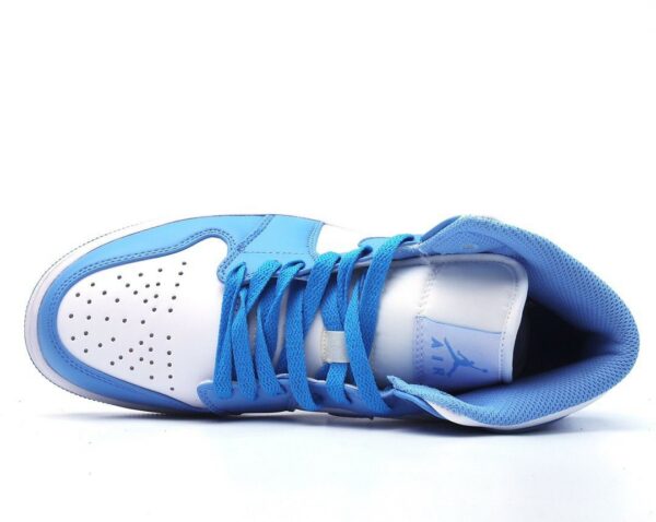 RÉPLICA JORDAN 1 RETRO UNC - Imagen 5
