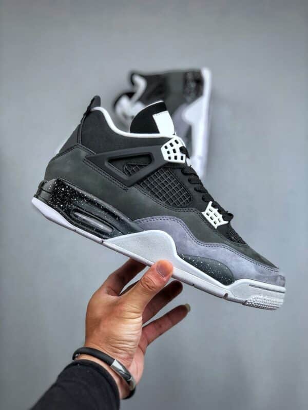 RÉPLICA JORDAN 4 RETRO 'FEAR' (2024) - Imagen 7