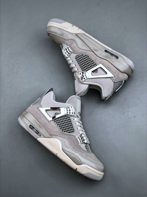 RÉPLICA JORDAN 4 RETRO 'FROZEN MOMENTS' - Imagen 2