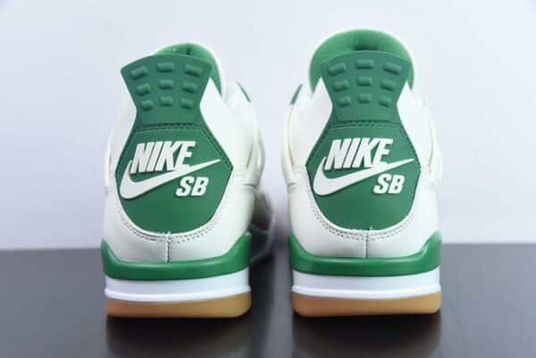 RÉPLICA JORDAN 4 RETRO SB 'PINE GREEN' - Imagen 5