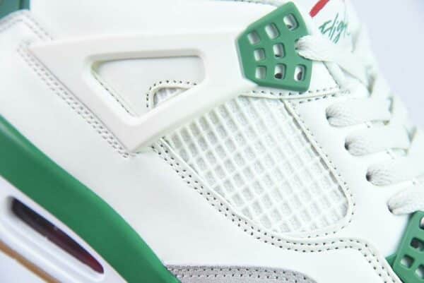 RÉPLICA JORDAN 4 RETRO SB 'PINE GREEN' - Imagen 4