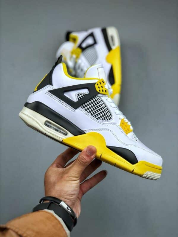 RÉPLICA JORDAN 4 RETRO 'VIVID SULFUR' - Imagen 7