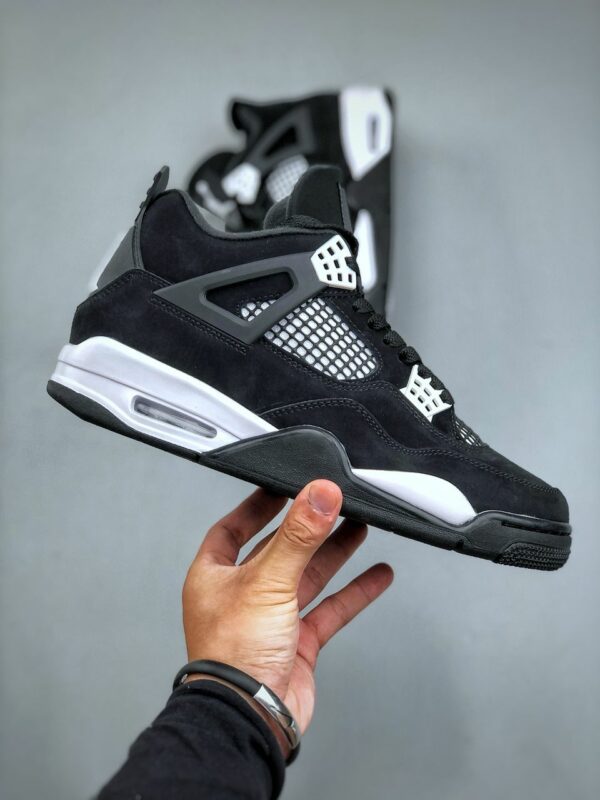 RÉPLICA JORDAN 4 RETRO 'WHITE THUNDER' - Imagen 7
