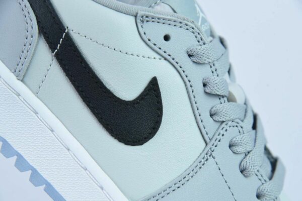 RÉPLICA JORDAN RETRO 1 LOW 'GOLF' - Imagen 4