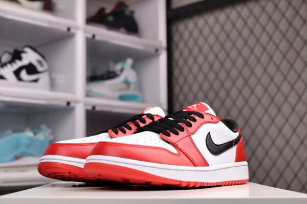 RÉPLICA JORDAN RETRO 1 LOW GOLF 'CHICAGO' - Imagen 8