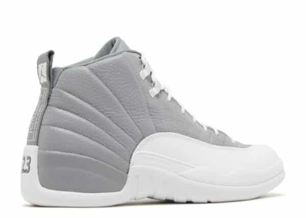 RÉPLICA AIR JORDAN RETRO 12 'STEALTH' - Imagen 3