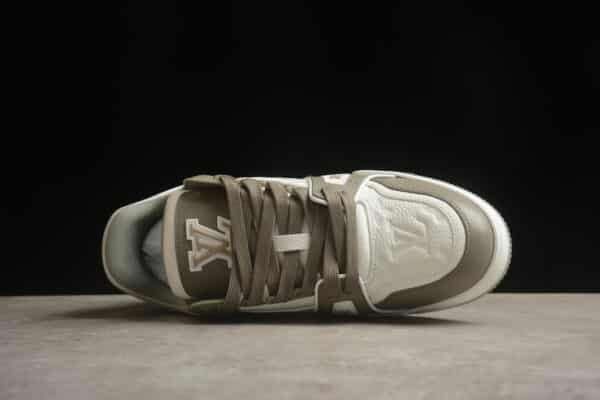 RÉPLICA LOUIS VUITTON LV TRAINER 'GRISES Y BLANCAS' - Imagen 5
