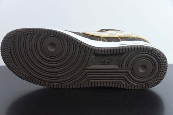 RÉPLICA LOUIS VUITTON X AIR FORCE 1 MONOGRAM 'BROWN' - Imagen 3