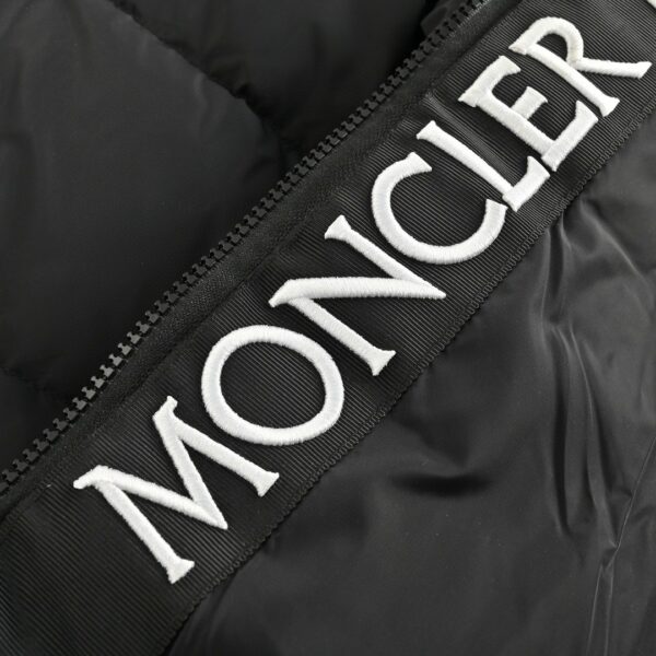 RÉPLICA MONCLER MONTCLA 'NEGRA' - Imagen 3