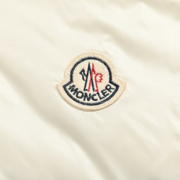 RÉPLICA MONCLER NAVY ‘BLANCA’ - Imagen 3