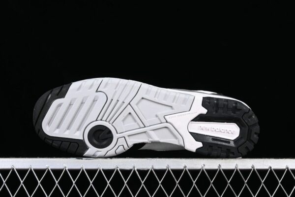 RÉPLICA NEW BALANCE 55O WHITE BLACK 'RAIN' - Imagen 6