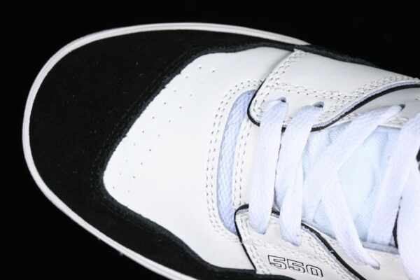 RÉPLICA NEW BALANCE 55O WHITE BLACK 'RAIN' - Imagen 2