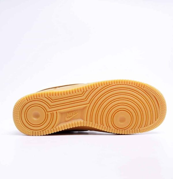 RÉPLICA NIKE AIR FORCE 1 '07 BROWN - Imagen 4