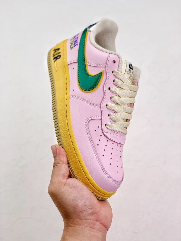 RÉPLICA NIKE AIR FORCE 1 '07 "FEEL FREE, LET'S TALK" - Imagen 2