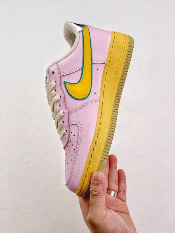 RÉPLICA NIKE AIR FORCE 1 '07 "FEEL FREE, LET'S TALK" - Imagen 7