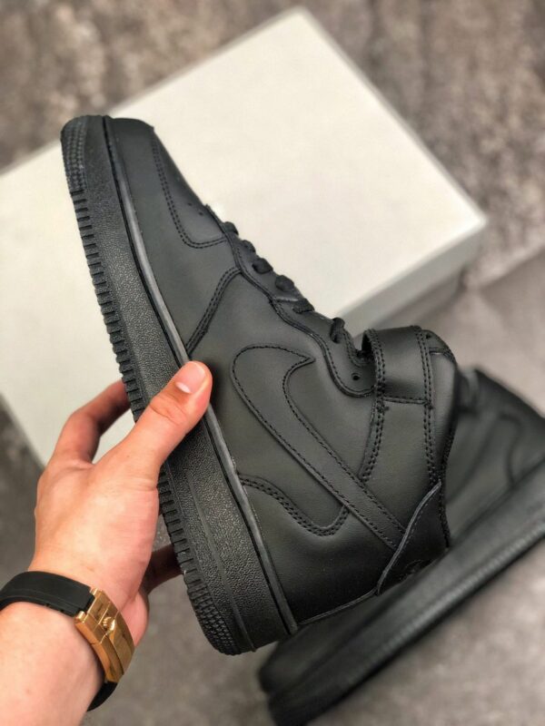 RÉPLICA NIKE AIR FORCE 1 MID BLACK - Imagen 6