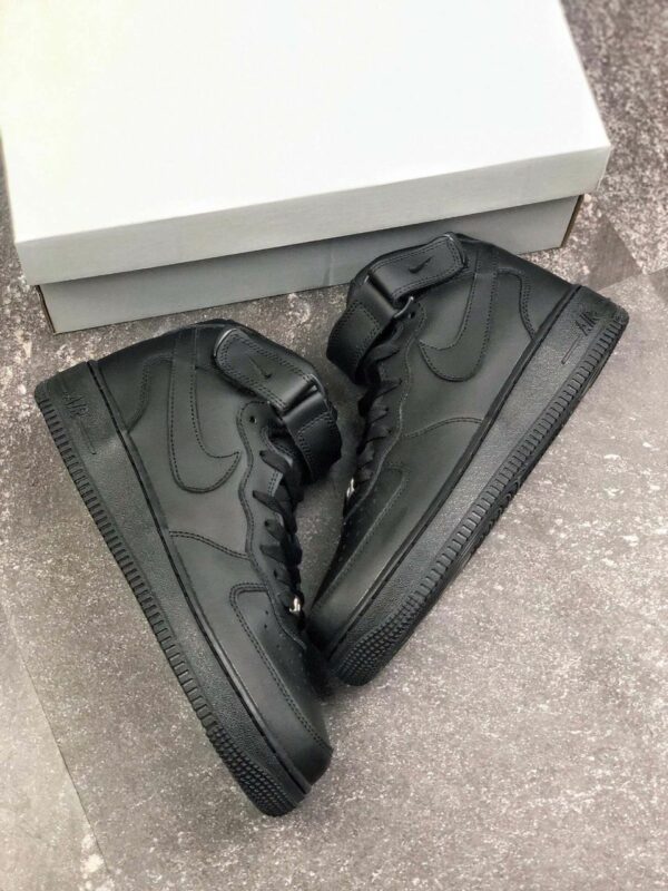 RÉPLICA NIKE AIR FORCE 1 MID BLACK - Imagen 3