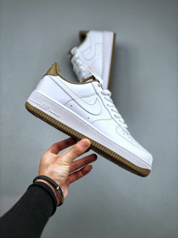 RÉPLICA NIKE AIR FORCE 1 'WHITE KHAKI' - Imagen 7
