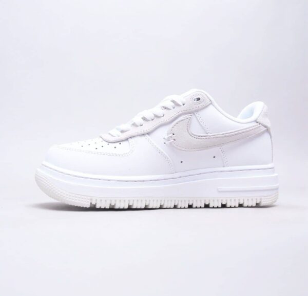RÉPLICA NIKE AIR FORCE LUXE SUMMIT WHITE - Imagen 7
